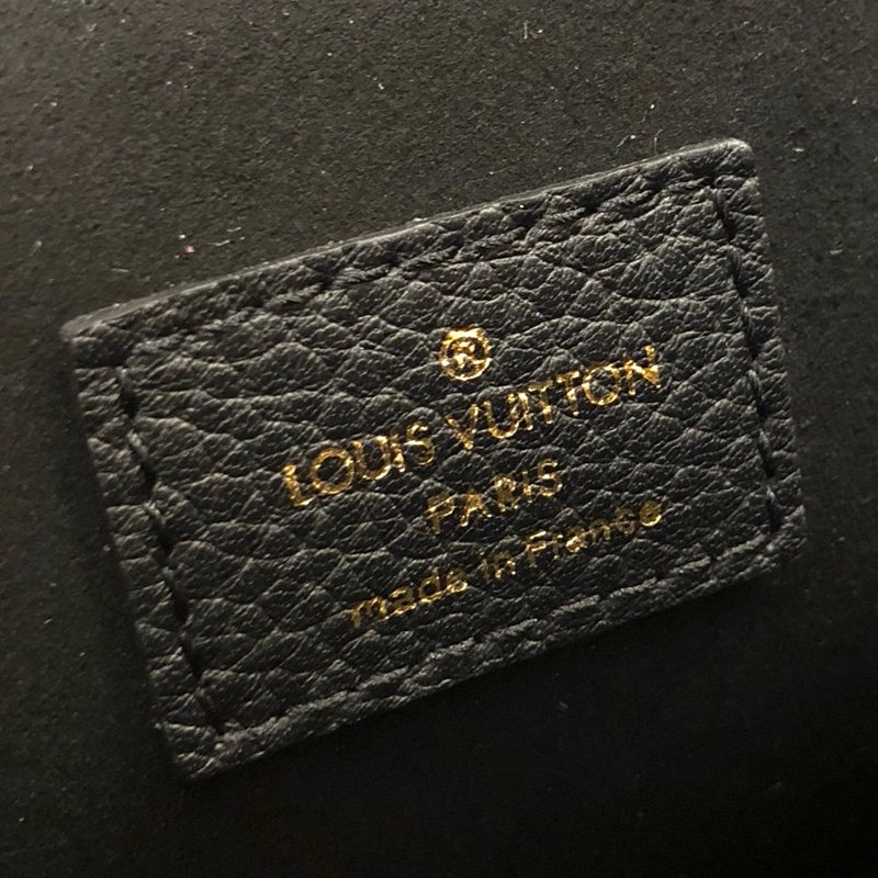 Louis Vuitton Victoire Handbags-27*17*10CM