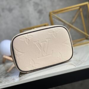 Louis Vuitton Cosmetic Bag-20*13.5*12CM