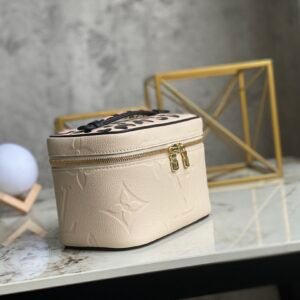 Louis Vuitton Cosmetic Bag-20*13.5*12CM