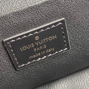 Louis Vuitton Cosmetic Bag-20*13.5*12CM