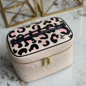 Louis Vuitton Cosmetic Bag-20*13.5*12CM