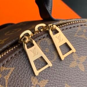 Louis Vuitton MM Backpack-28*33*16CM