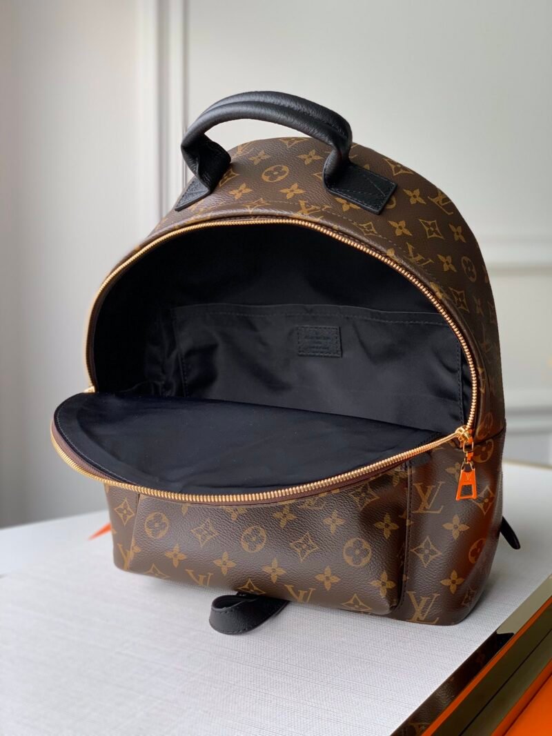 Louis Vuitton MM Backpack-28*33*16CM