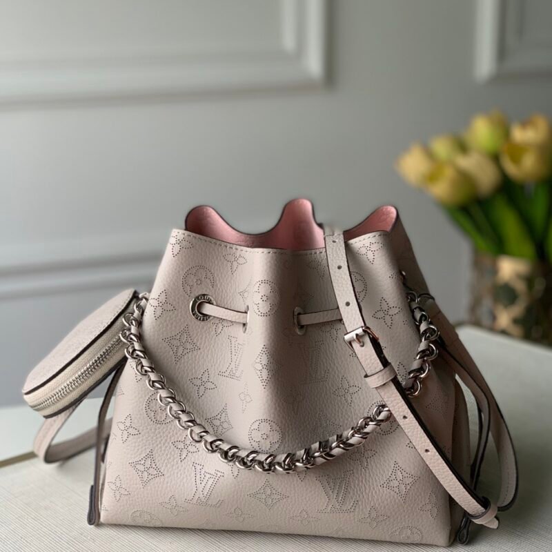 Louis Vuitton Bella Tote Bag-M57201-19*22*14CM