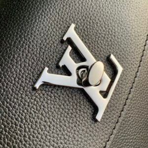 Louis Vuitton Lockme Ever 23x17x10CM