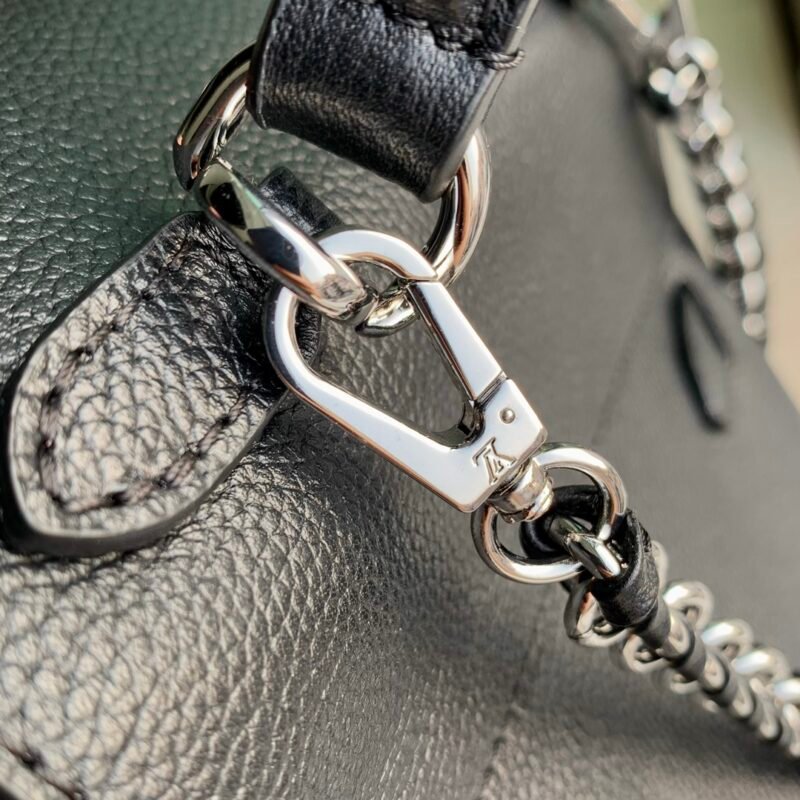 Louis Vuitton Lockme Ever 23x17x10CM