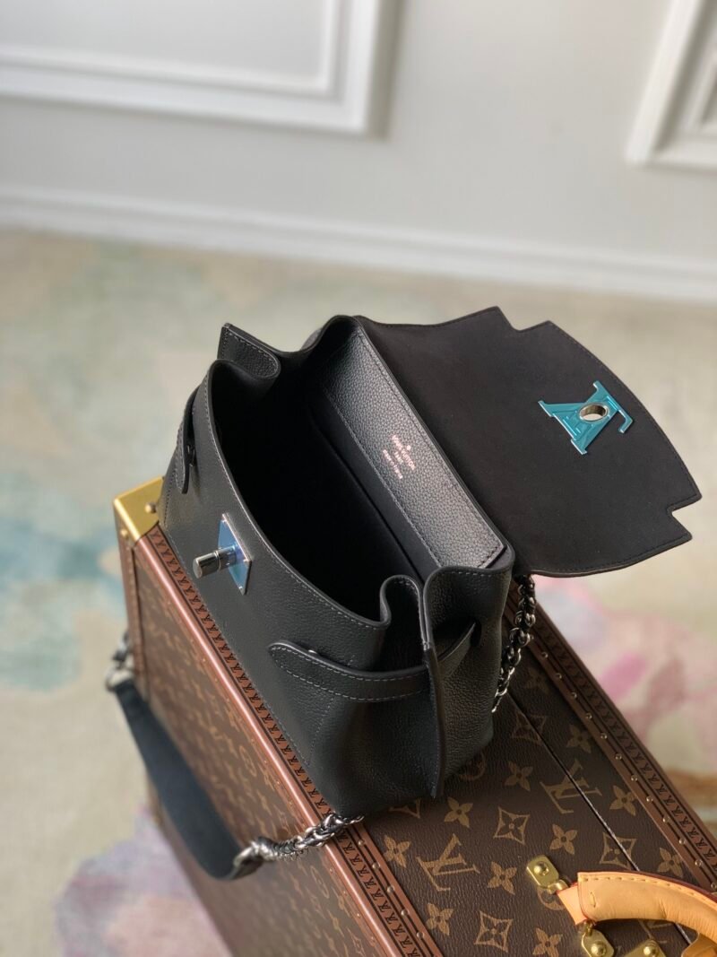 Louis Vuitton Lockme Ever 23x17x10CM