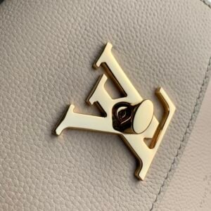 Louis Vuitton Lockme Ever 23x17x10CM