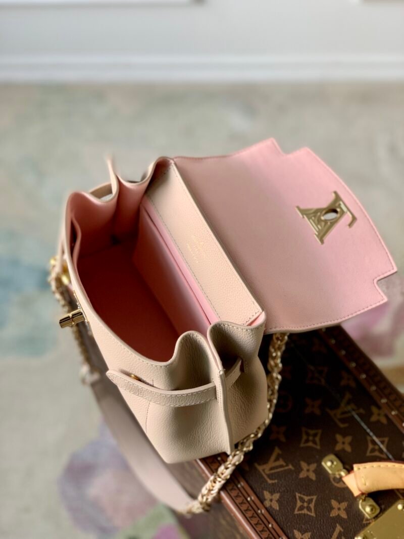 Louis Vuitton Lockme Ever 23x17x10CM