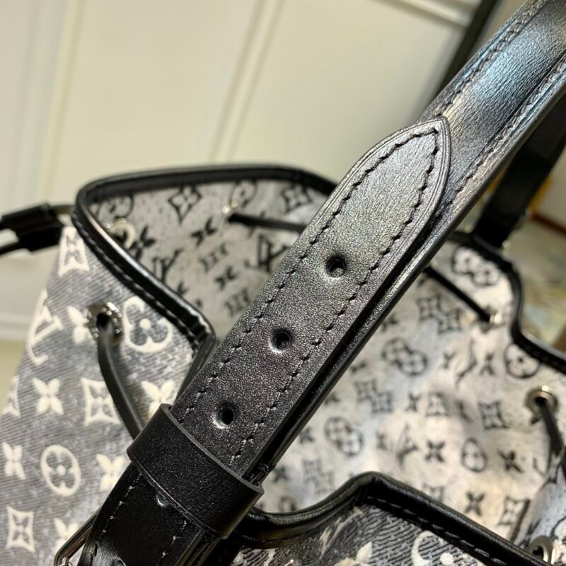 Louis Vuitton Petit Noé -25*28.5*20CM
