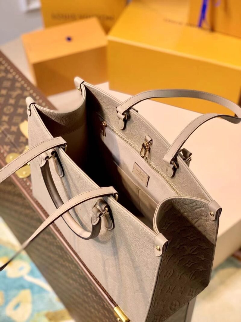 Louis Vuitton Small Onthego Handbag-35*28*15CM