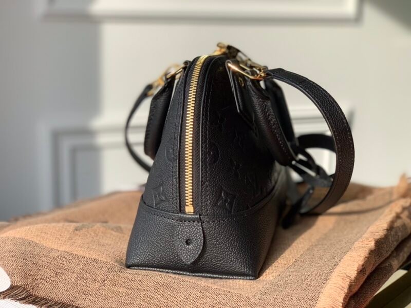 Louis Vuitton Alma BB-25*19*12CM