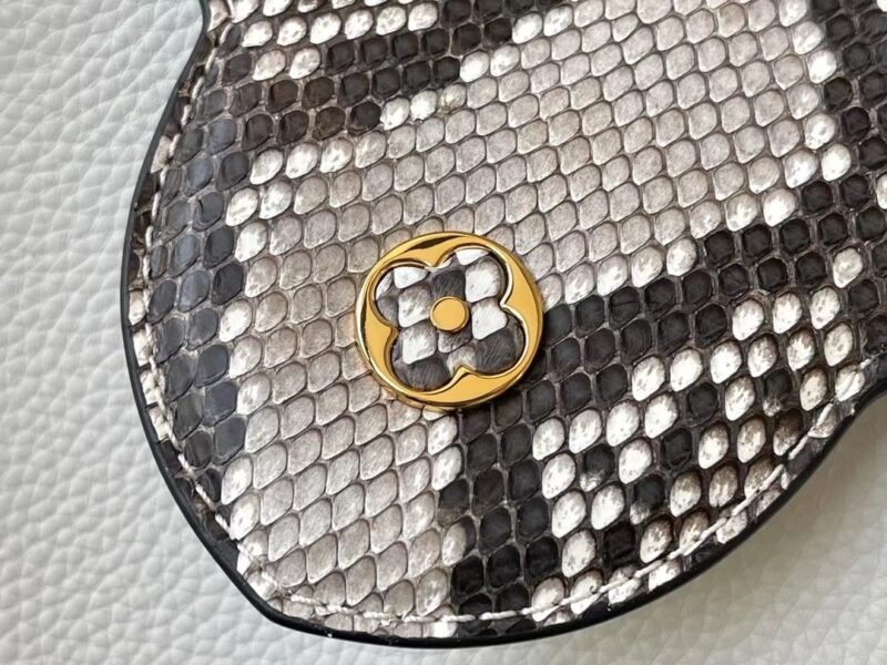 Louis Vuitton Capucines BB-M21164-27*18*9CM