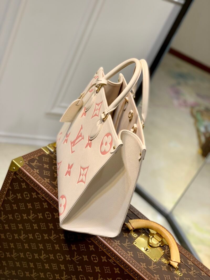 Louis Vuitton x YKOnthego Handbag-35 x 27 x 14 CM