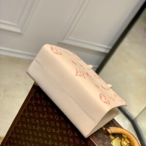 Louis Vuitton x YKOnthego Handbag-35 x 27 x 14 CM