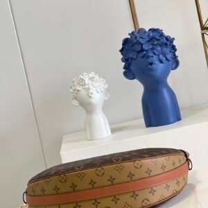 Louis Vuitton Loop Handbags-M46311-38×30×10CM