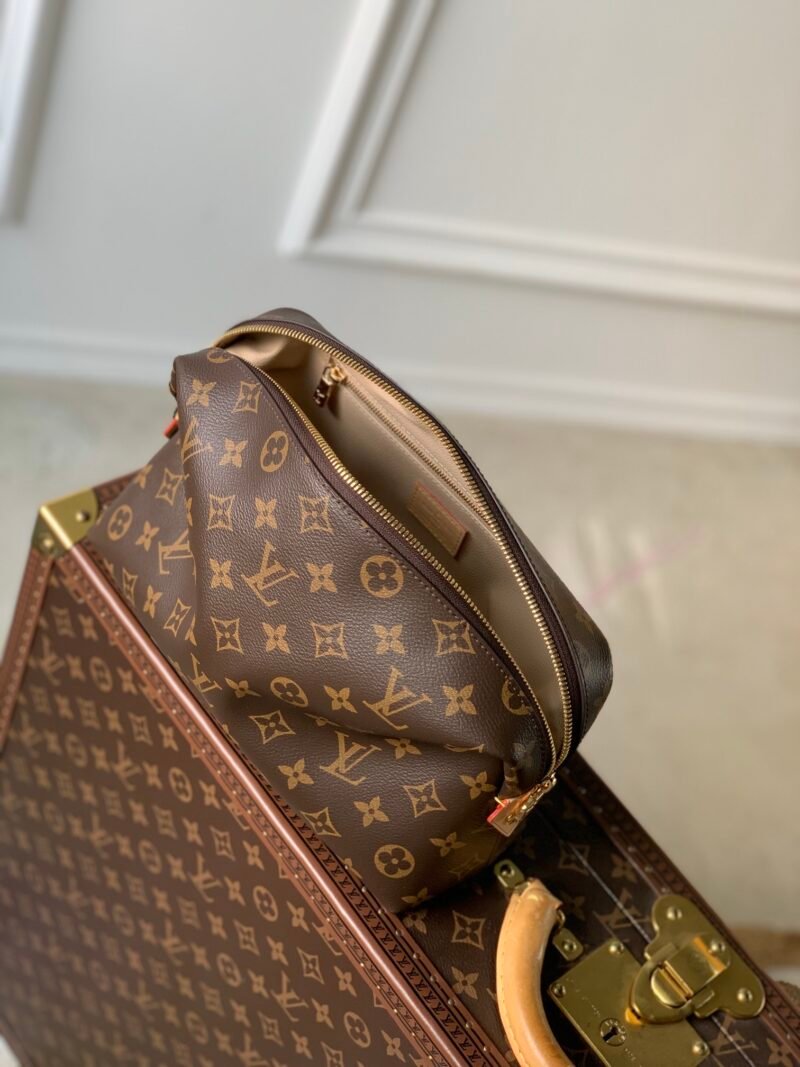 Louis Vuitton Cosmetic Bag M46458-27*18*9CM