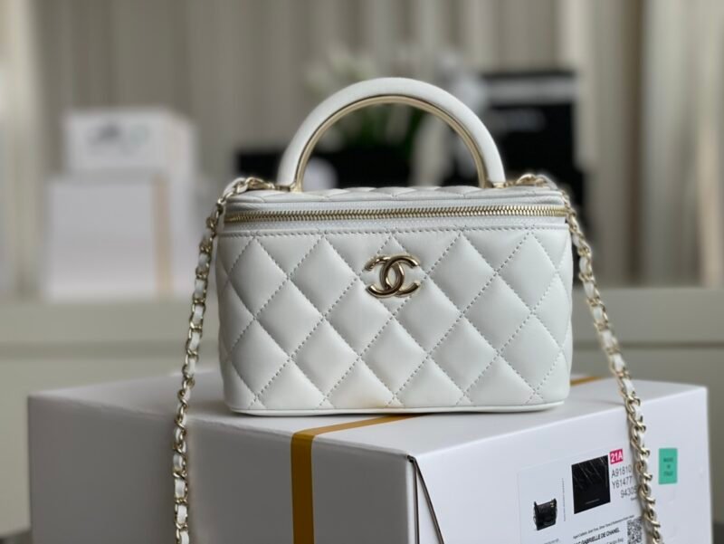 wsxc1679415233823_0.jpg Ch@nel Cosmetic Bag-Lambskin-18CM