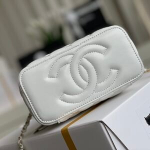wsxc1679415235845_4.jpg Ch@nel Cosmetic Bag-Lambskin-18CM