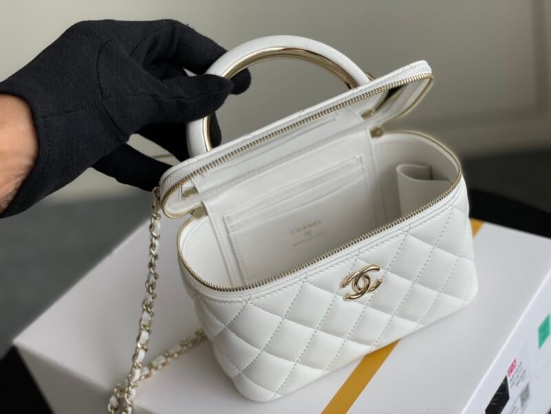 wsxc1679415237892_7.jpg Ch@nel Cosmetic Bag-Lambskin-18CM