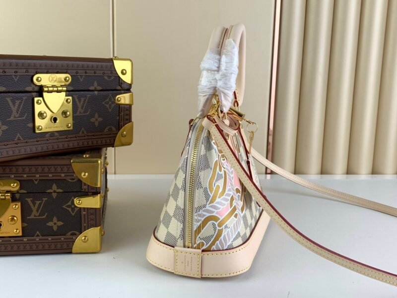 Louis Vuitton N41221 Alma BB-25*19*12CM