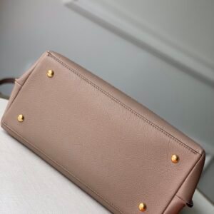 Louis Vuitton Lockme Ever M51395-31*46*17CM