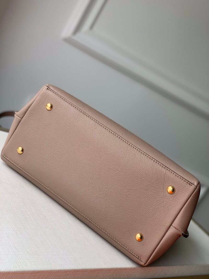 Louis Vuitton Lockme Ever M51395-31*46*17CM