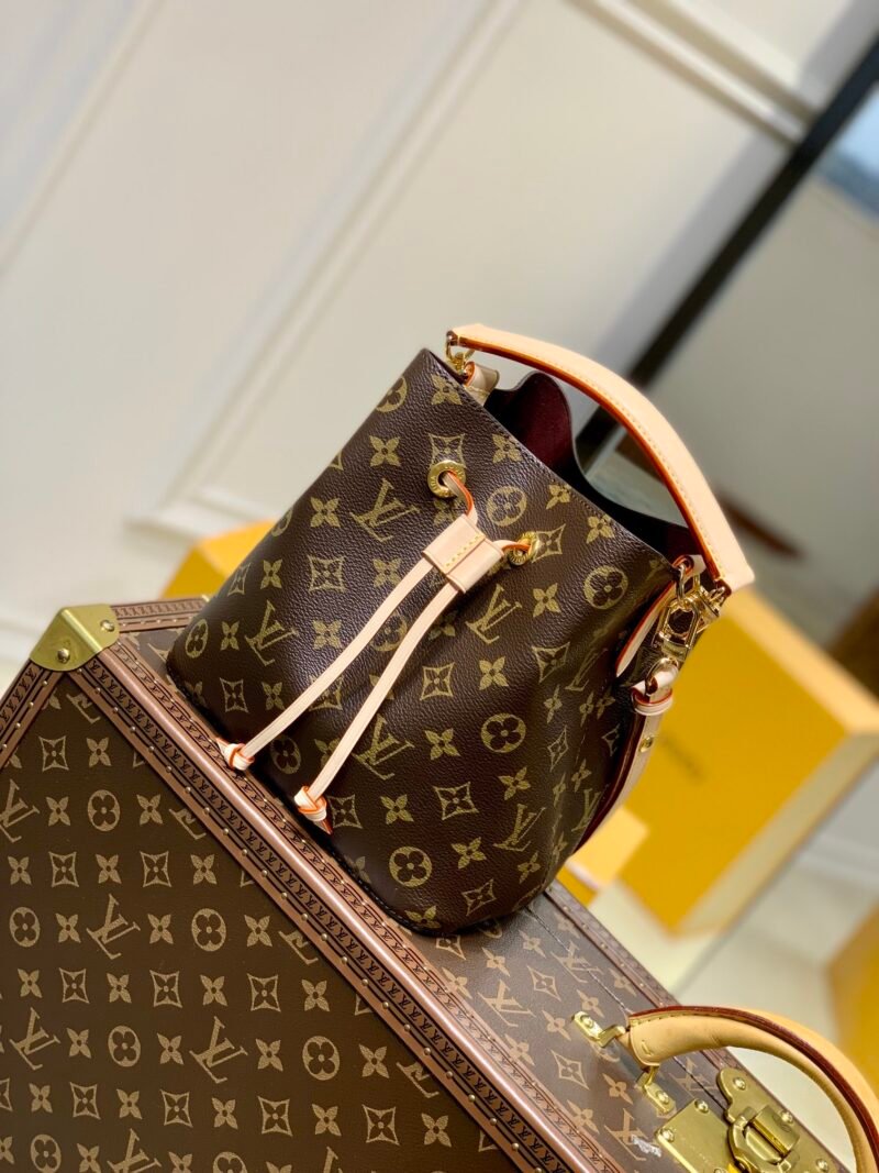 Louis Vuitton NéoNoé Bucket Bag -M46581-20 x 20 x 13CM