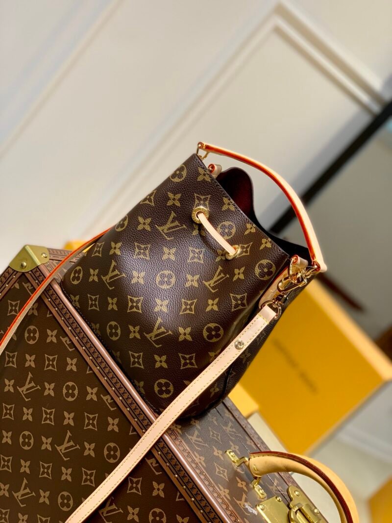 Louis Vuitton NéoNoé Bucket Bag -M46581-20 x 20 x 13CM