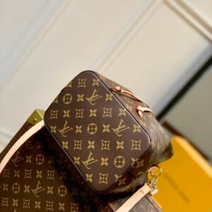 Louis Vuitton NéoNoé Bucket Bag -M46581-20 x 20 x 13CM