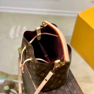 Louis Vuitton NéoNoé Bucket Bag -M46581-20 x 20 x 13CM