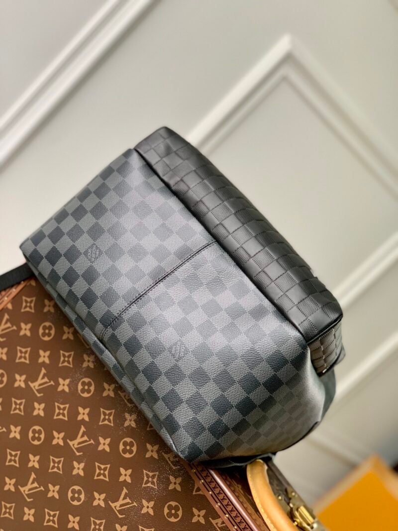 Louis Vuitton Discovery Backpack-30*40*20CM