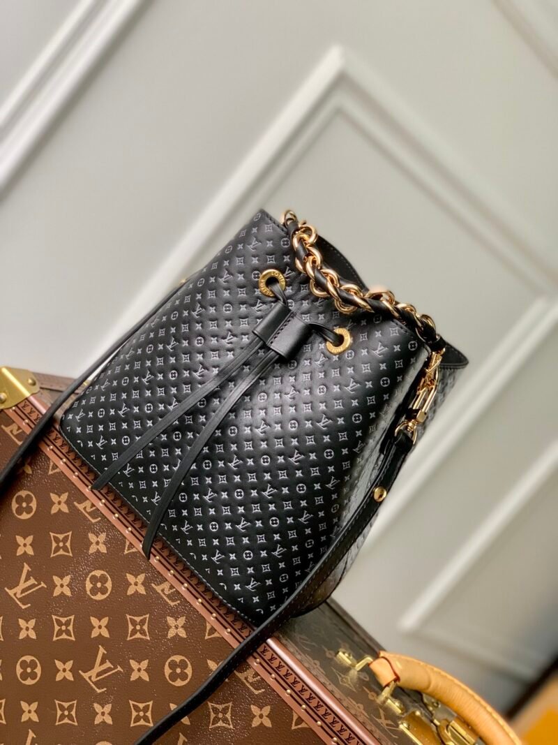 Louis Vuitton NéoNoé Bucket Bag -M46581- 20 x 20 x 13 CM