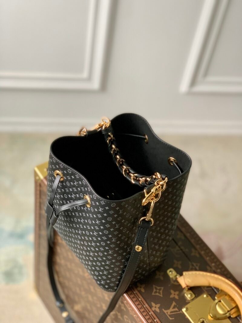 Louis Vuitton NéoNoé Bucket Bag -M46581- 20 x 20 x 13 CM