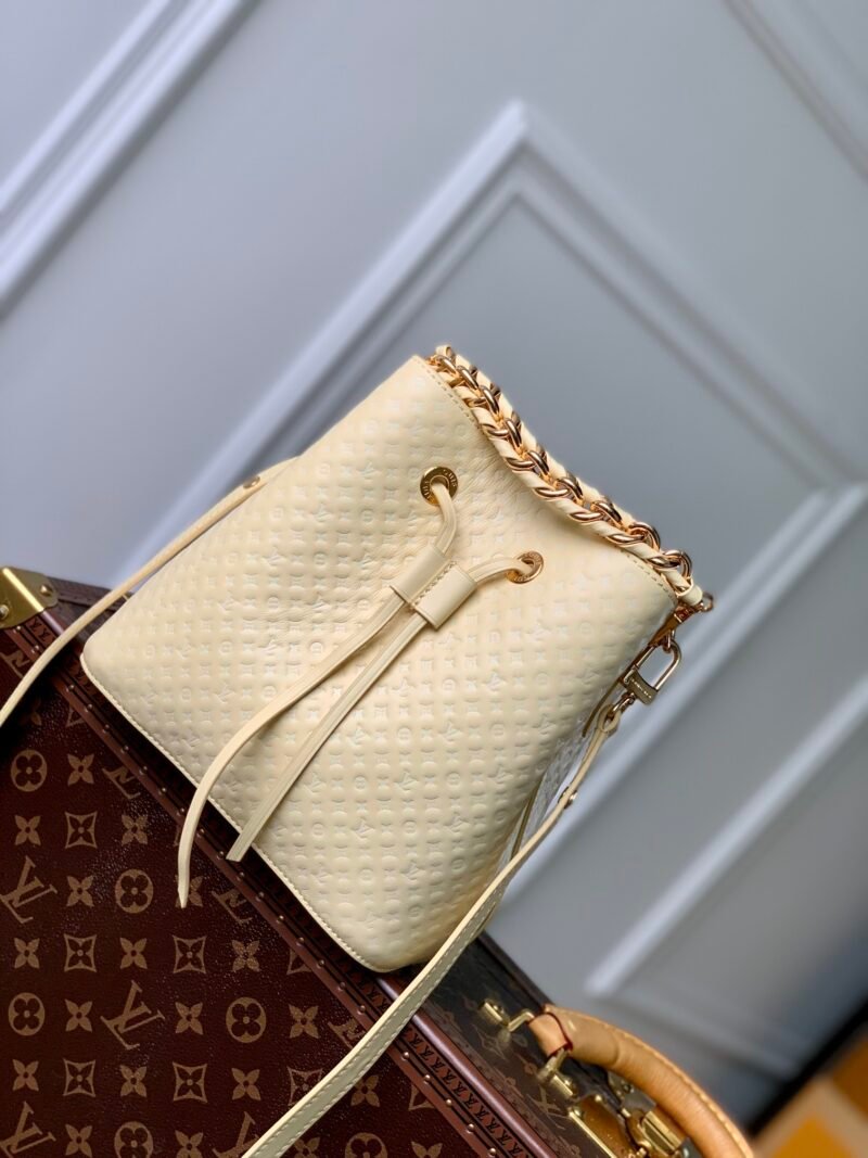 Louis Vuitton M22599 NeoNoe BB Handbag-20*20*13CM