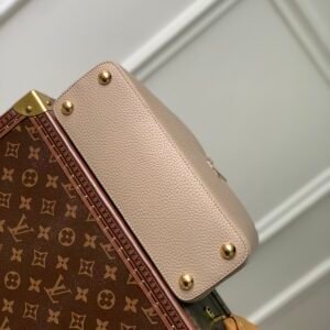 Louis Vuitton Capucines BB-M21164-27*18*9CM