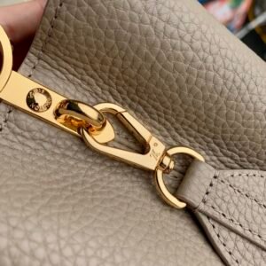 Louis Vuitton Capucines BB-M21164-27*18*9CM