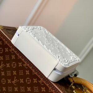 LV -Handle Soft Trunk-M21677-21.5 x 15 x 7CM