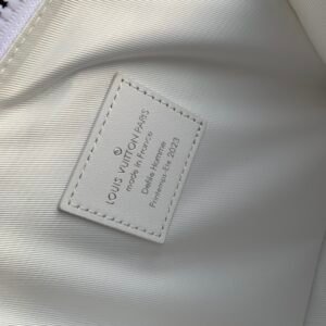 LV -Handle Soft Trunk-M21677-21.5 x 15 x 7CM