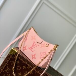Louis Vuitton Easy Pouch On Strap-19×11.5x3CM