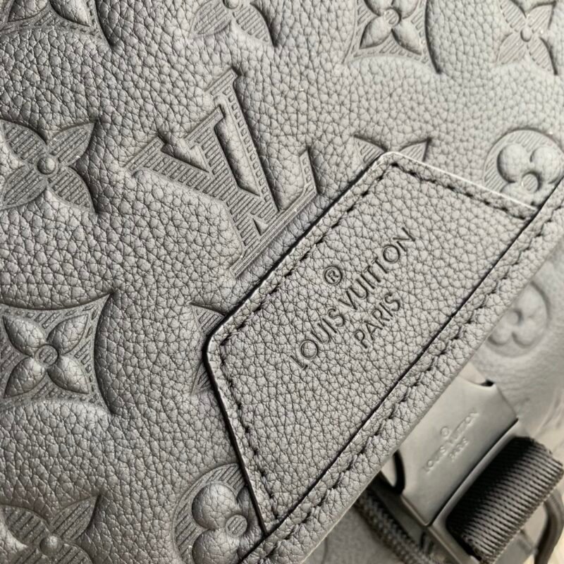 Louis VuittonTrekking Backpack M43680-35*54.5*19CM