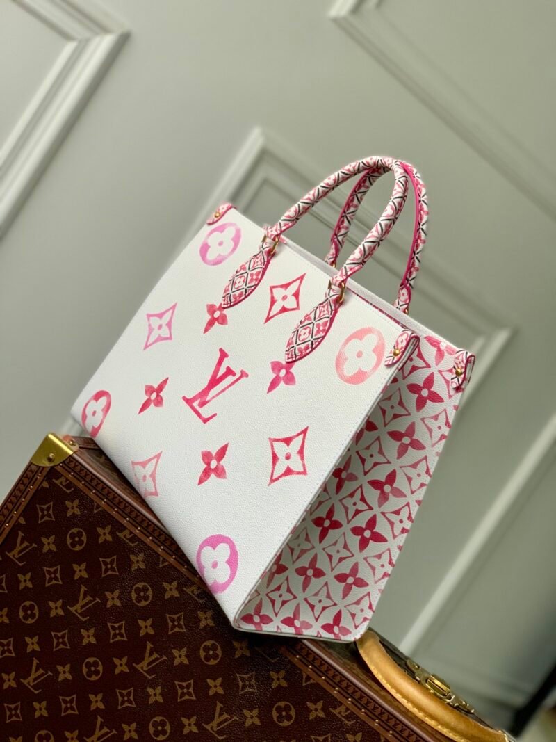 Louis Vuitton Onthego Handbag-M22975-35 x 27 x 14 CM