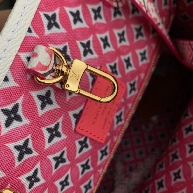 Louis Vuitton Onthego Handbag-M22975-35 x 27 x 14 CM