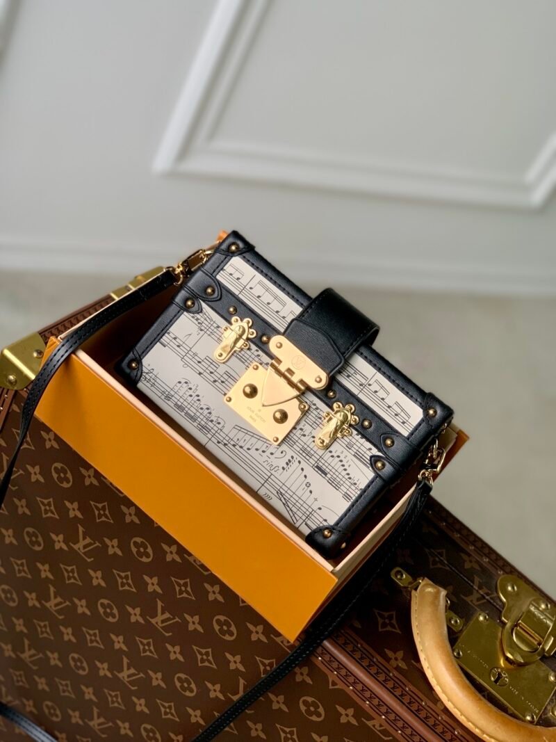 Louis Vuitton Petite Malle Handbags-M22895-21 x 14 x 6CM