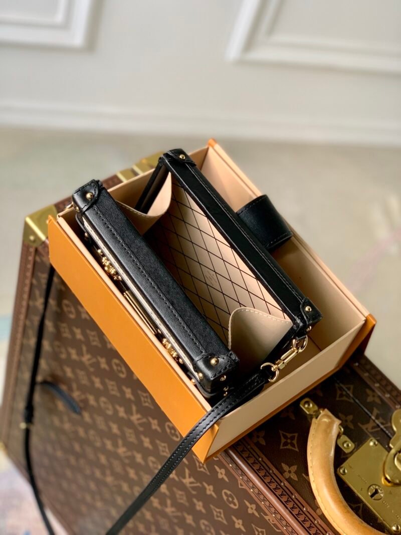 Louis Vuitton Petite Malle Handbags-M22895-21 x 14 x 6CM