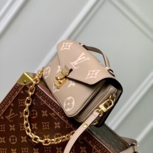 Louis Vuitton Pochette Metis East West Handbags- 21.5 x 13.5 x 6CM
