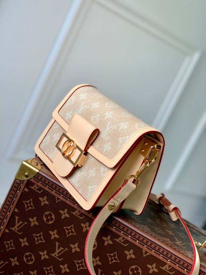 Louis Vuitton Mini Dauphine Bag-20*15*9CM