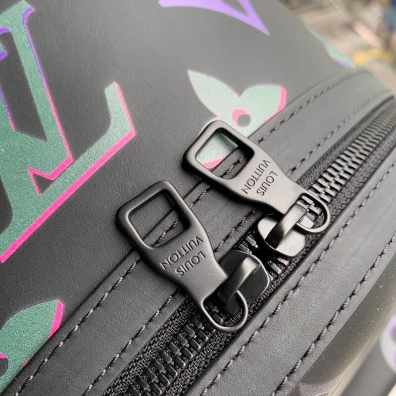 Louis Vuitton Comet Backpack M22488-37*43*17CM