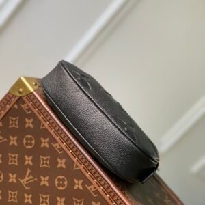 Louis Vuitton Mini Moon Bag M46692-20.5 x 11 x 5CM