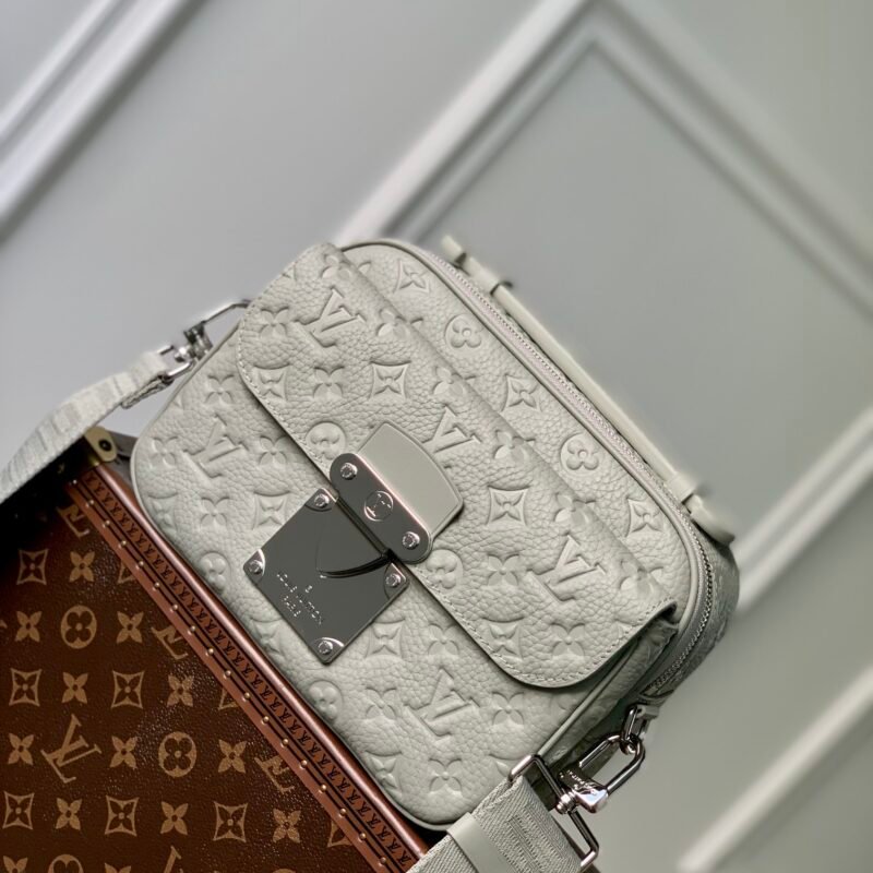 Louis Vuitton S Lock Bag-M45806-22*18*8CM